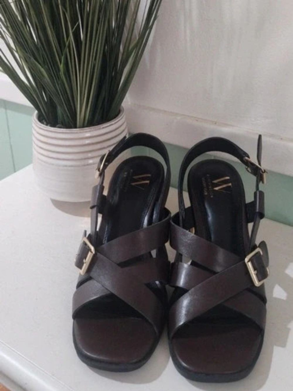 Worthington Brown Crisscross Buckle Block Heel Sandals